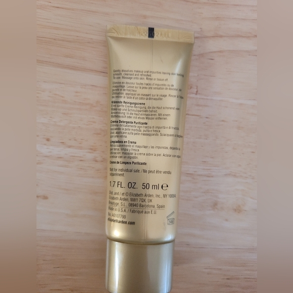 Elizabeth Arden Ceramide Purifying Cream Cleanser 1.7 oz New No Box - Picture 2 of 2